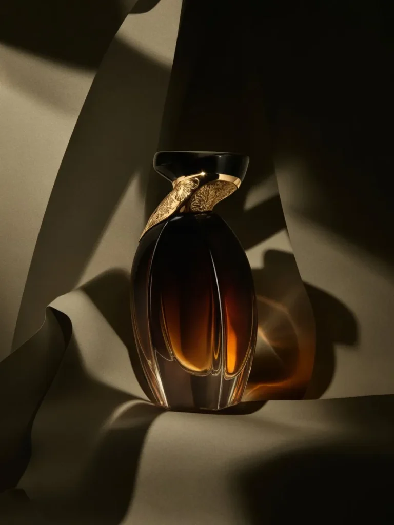 Tom Ford's Black Orchid a fragrance of black luxury.